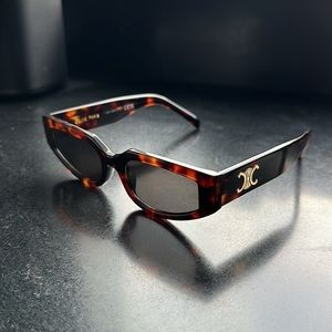 Celine triumphe sunglasses tortoise brand new